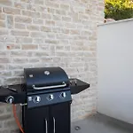 شقة Porto Ražanj