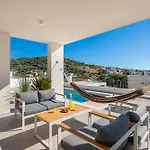 Apartment Porto Razanj